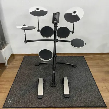 Trống Roland TD1
